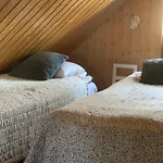Σαλέ Authentic Log With Hot Tub *