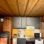 Authentic Log With Hot Tub *