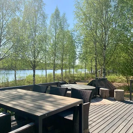Chalet Authentic Log With Hot Tub Ranua