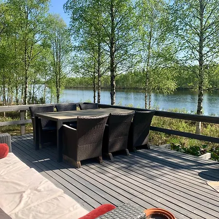 Chalet Authentic Log With Hot Tub