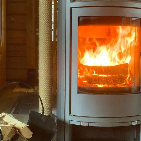 Authentic Log With Hot Tub Ranua