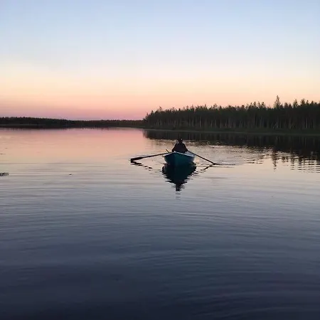 شاليه Authentic Log With Hot Tub