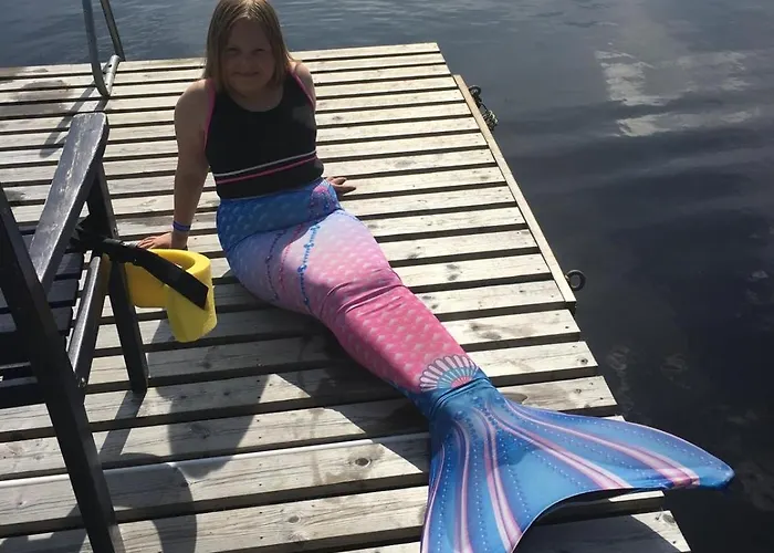 Chalet Authentic Log With Hot Tub Ranua