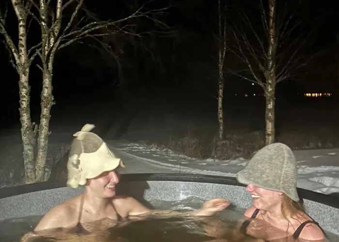 Chalet Authentic Log With Hot Tub Ranua